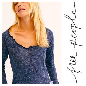 🆕🔖 Free People ✨ Roxy Henley Top ✨ Size XS ✨ NWT!